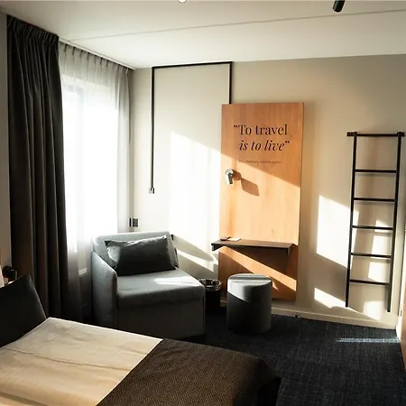 Hotel Airport
